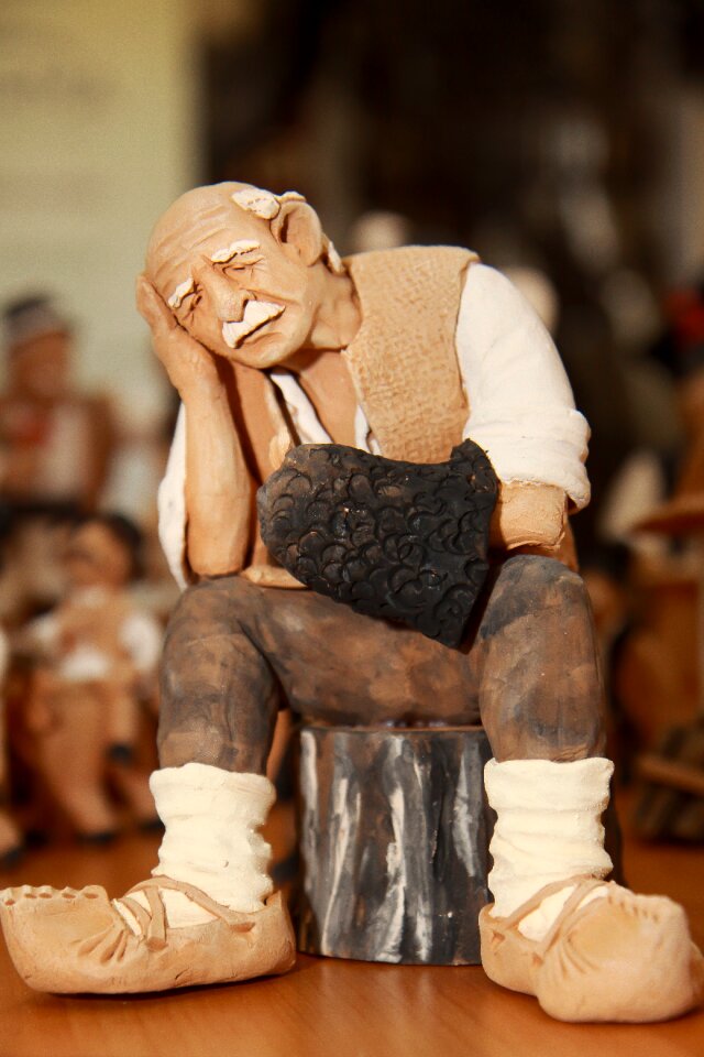 Romanian folk clay romanian traditional man