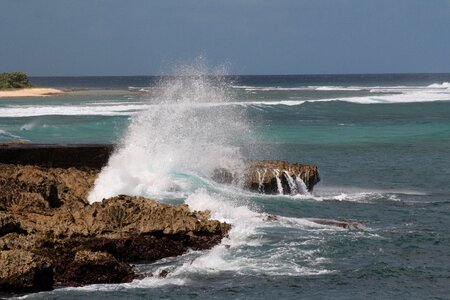 Rock spray seaside