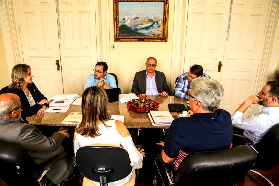 19.12.2017 - Prefeita Paula Mascarenhas na reunião do Comitê Gestor do Programa de Parcerias do Município