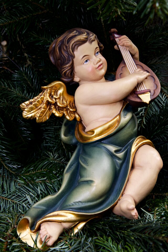 Angel musical instrument singing