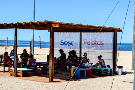 04.01.2018 - Atividades de verão na praia do Laranjal