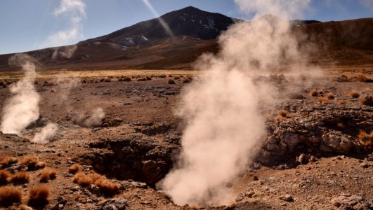 Geyser de Puchuldiza photo