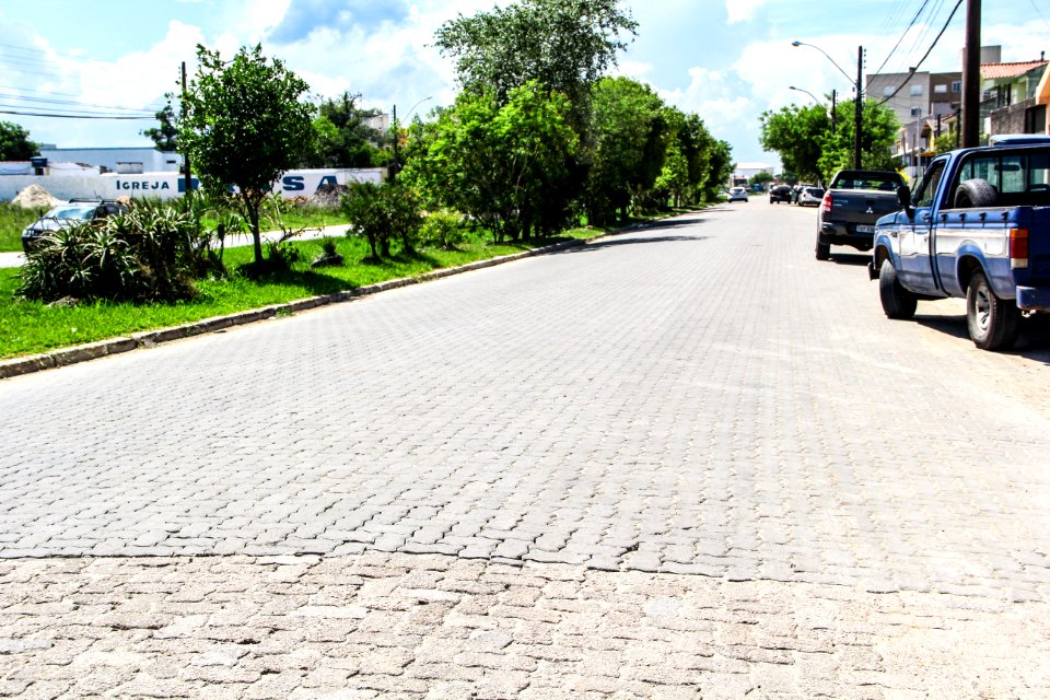 10.01.2018 - Requalificação do calçamento da avenida São Francisco de Paula