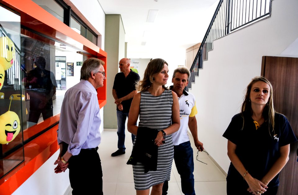 22.02.2018 - Prefeita Paula Mascarenhas e o vice Idemar Barz durante visita à Escola Santa Mônica - Foto: Gustavo Vara