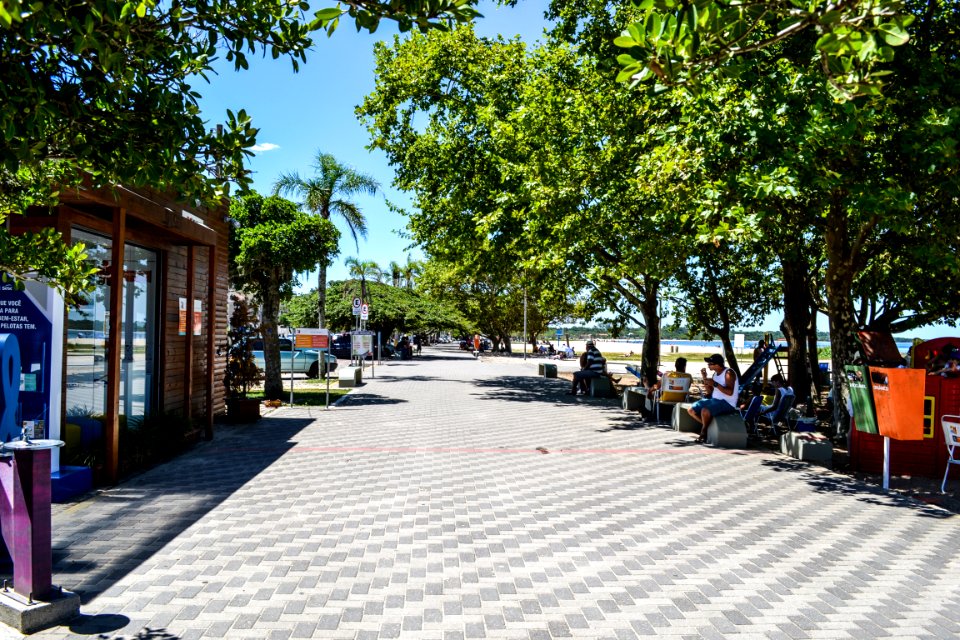 04.01.2018 - Atividades de verão na praia do Laranjal