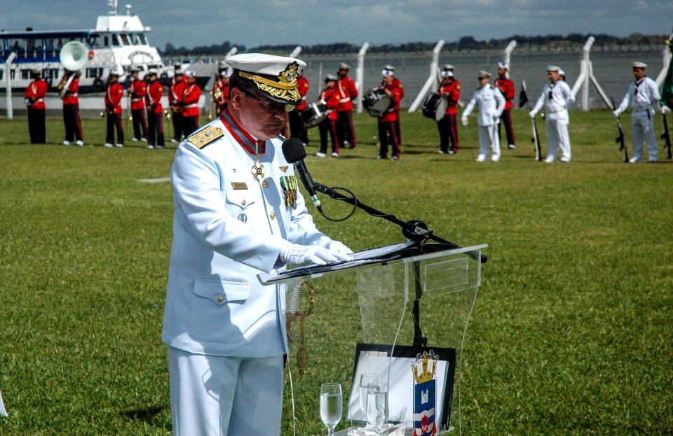 11.12.2017 - Vice-prefeito Idemar Barz na cerimônia de transmissão de Cargo de Comandante do 5º Distrito Naval