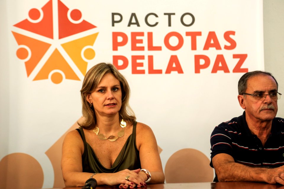 04.04.2018 - Prefeita Paula Mascarenhas durante o lançamento dos novos comitês territoriais do Cada Jovem Conta no auditório da SMED- Foto: Gustavo Vara