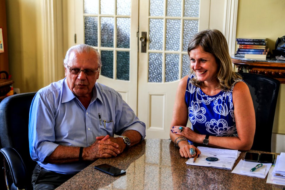 16.01.2018 - Prefeita Paula Mascarenhas com novo secretário Abel Dourado - nova Secretaria de Administração e Recursos Humanos - SARH