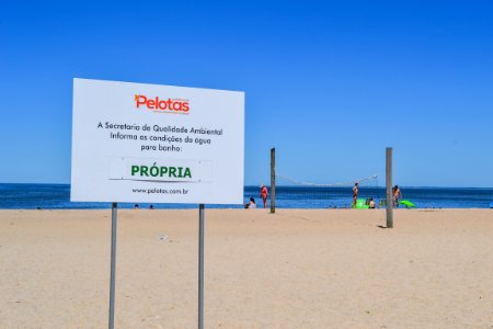04.01.2018 - Atividades de verão na praia do Laranjal