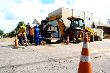 04.04.2018 - SANEP - Obras na Deodoro - Foto Marcel Avila