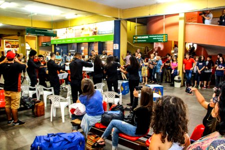 18.01.2018 - Orquestra de Câmara do Sesc/MG se apresenta na Rodoviária de Pelotas