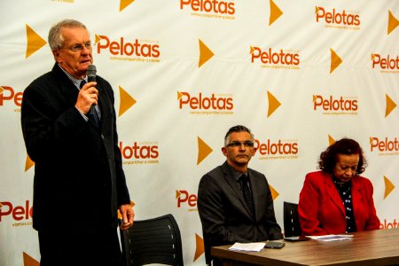 05.12.2017 - Prefeito em Exercício Luiz Henrique Viana na Posse do CONPLAD