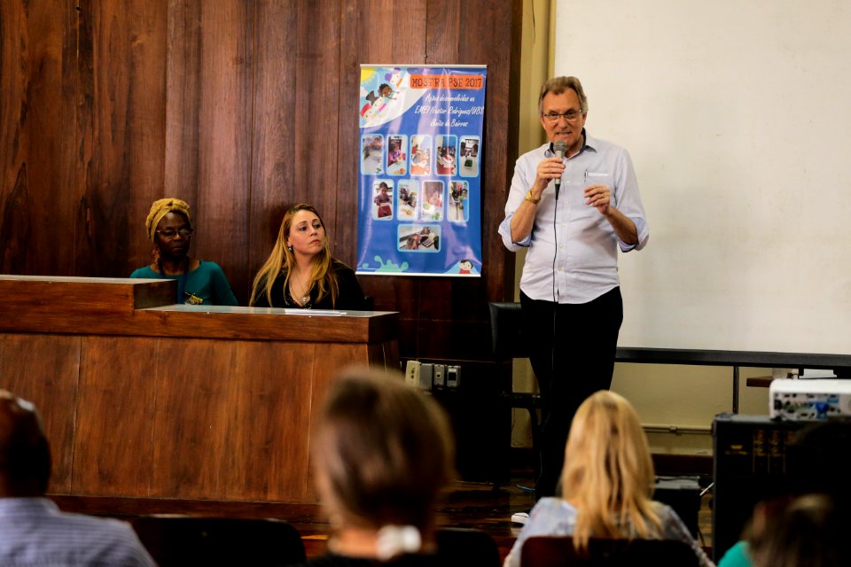 10.11.2017 - Vice-prefeito Idemar Barz na apresentação do programa Saúde na Escola no colégio João XXIII