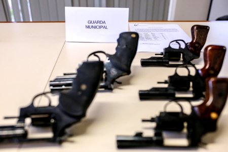 14.12.2017 Ato de doação de armas apreendidas a GM - Fotos Gustavo Mansur