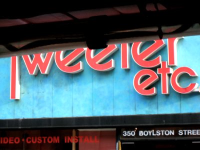 The Tweeter Store