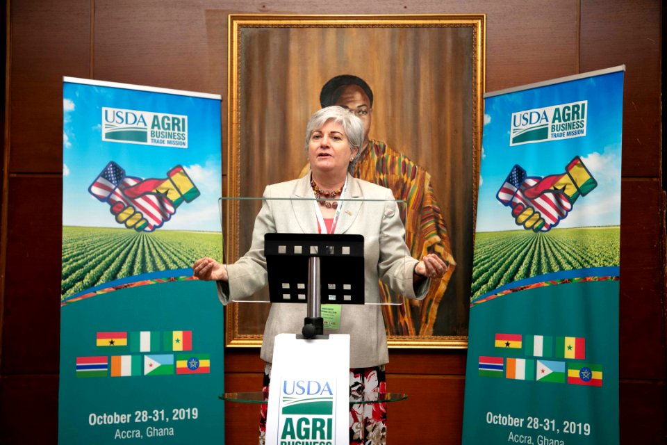 20191027-DEPSEC-EMBASSY-GHANA00025