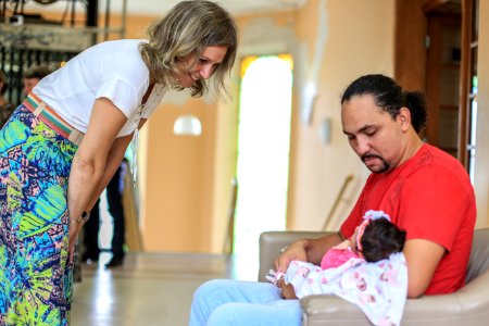 17.01.2018 - Prefeita Paula Mascarenhas na adesão da maternidade da Santa Casa de Misericórdia ao Pacto Pelotas Pela Paz