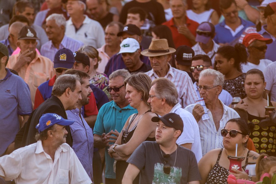 08.04.2018 - Prefeita Paula Mascarenhas e o vice Idemar Barz participam do 81º GP Princesa do Sul de Turfe em homenagem à prefeita municipal - Foto: Gustavo Vara