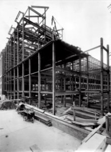 1936 (Apr 1) South Bldg, taken from NE corner of Wing D looking SE USDA Construction Photo Collection (1)
