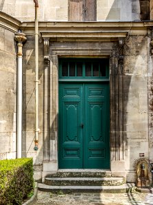 Green Door
