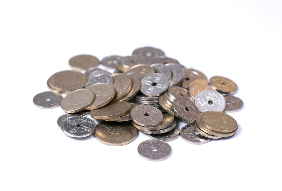 Currency wealth rich
