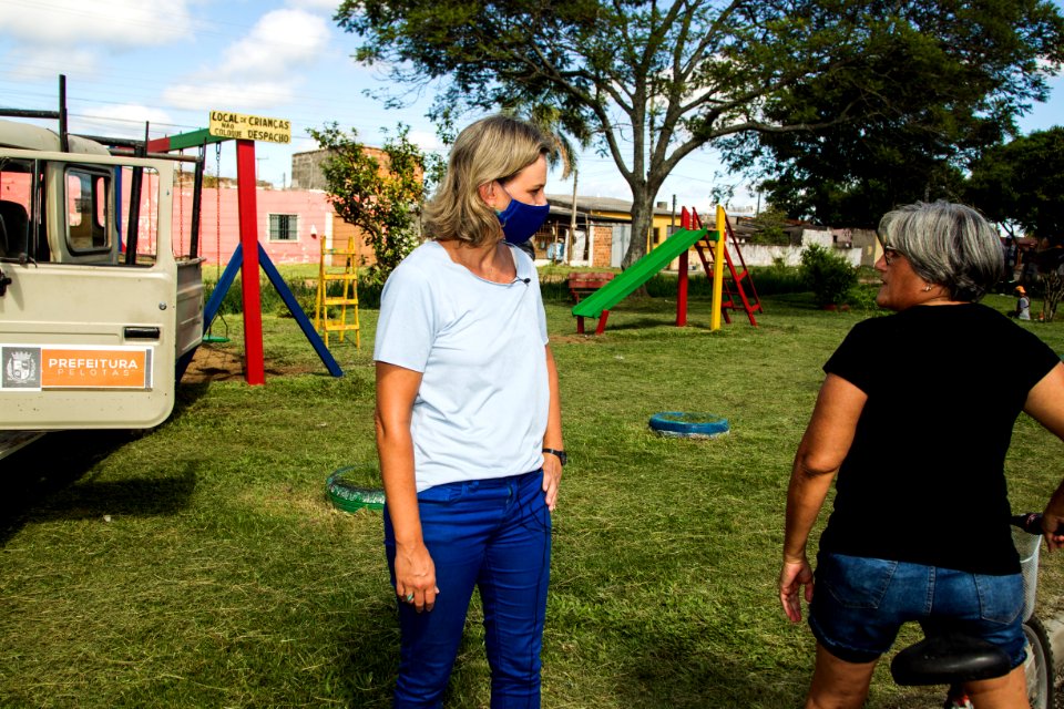 19.02.2021 - Prefeita Paula Mascarenhas visita Bairro Bem Cuidado no Navegantes - Foto: Gustavo Vara