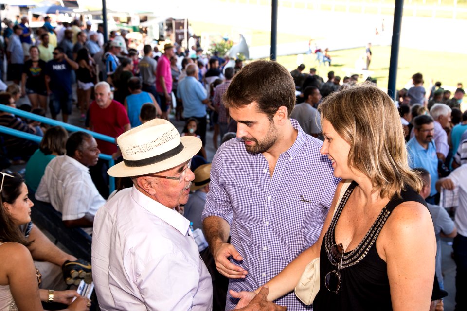 08.04.2018 - Prefeita Paula Mascarenhas e o vice Idemar Barz participam do 81º GP Princesa do Sul de Turfe em homenagem à prefeita municipal - Foto: Gustavo Vara