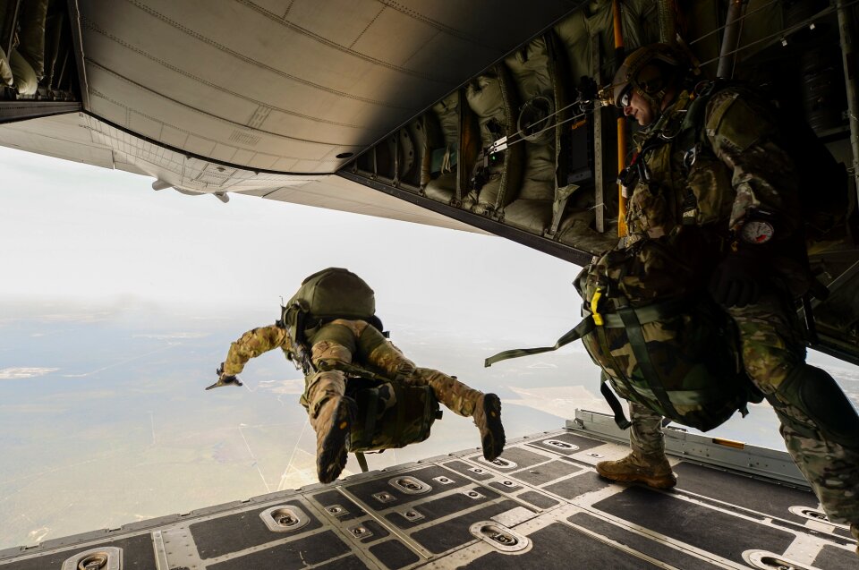 Jumping training military