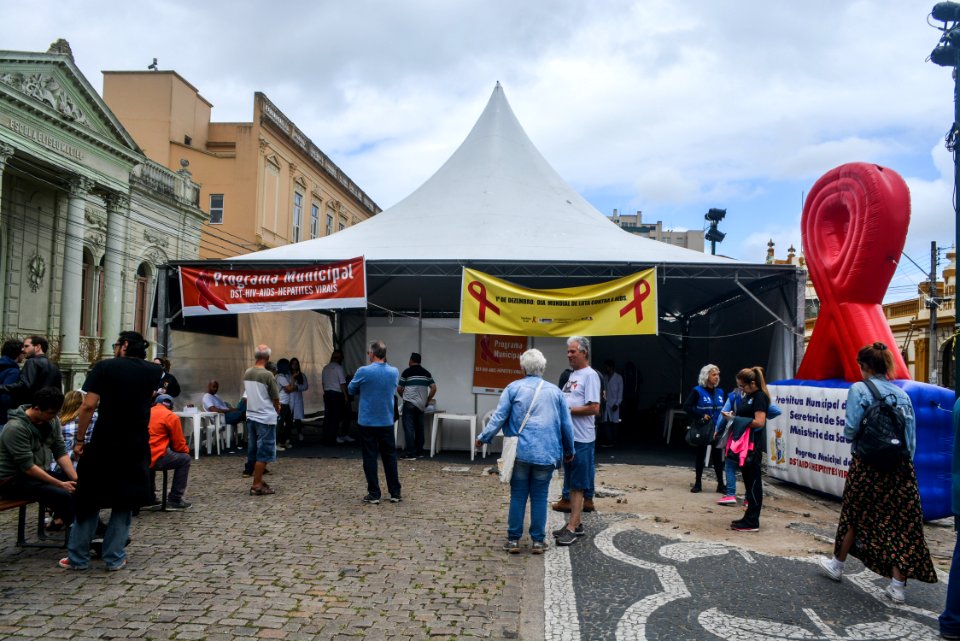 01.12.2017 - Evento  do dia Mundial de Luta contra a Aids no largo do Mercado Central