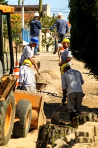 24.10.2017 - Prefeita Paula Mascarenhas em visita às obras do Sanep, ruas: Barros Cassal, Joaquim Vieira da Cunha, Arnaldo Mesquita de Menezes, Henrique Lorea