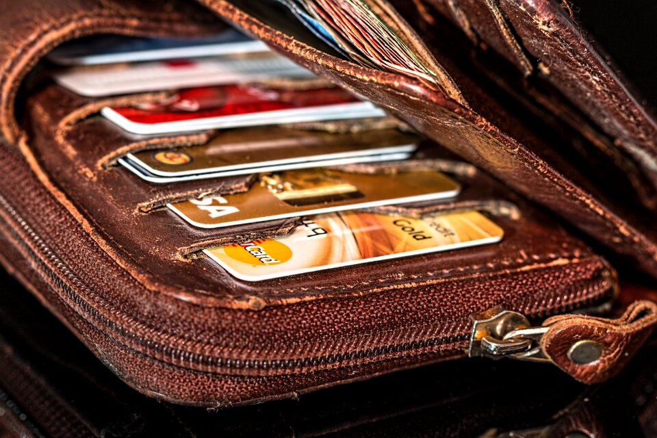 Money payment shopping