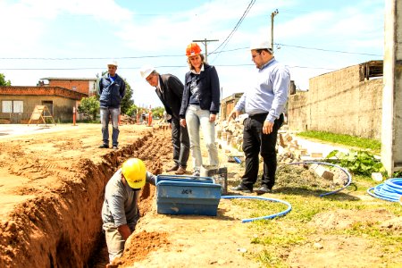 24.10.2017 - Prefeita Paula Mascarenhas em visita às obras do Sanep, ruas: Barros Cassal, Joaquim Vieira da Cunha, Arnaldo Mesquita de Menezes, Henrique Lorea