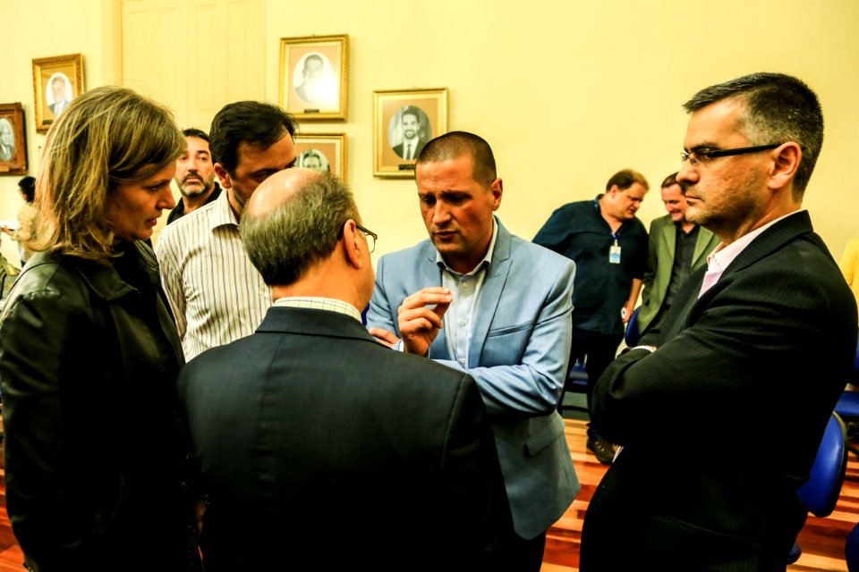 17.11.2017 - Prefeita Paula Mascarenhas na reunião do GGI com secretário de Segurança Pública do Estado, Cezar Schirmer