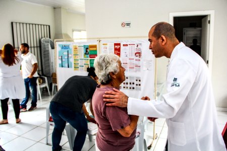 10.11.2017 Ações nos residenciais Acácia e Azaléia
