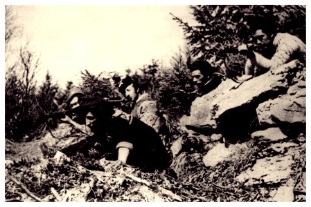 Partigiani in addestramento 1944 photo