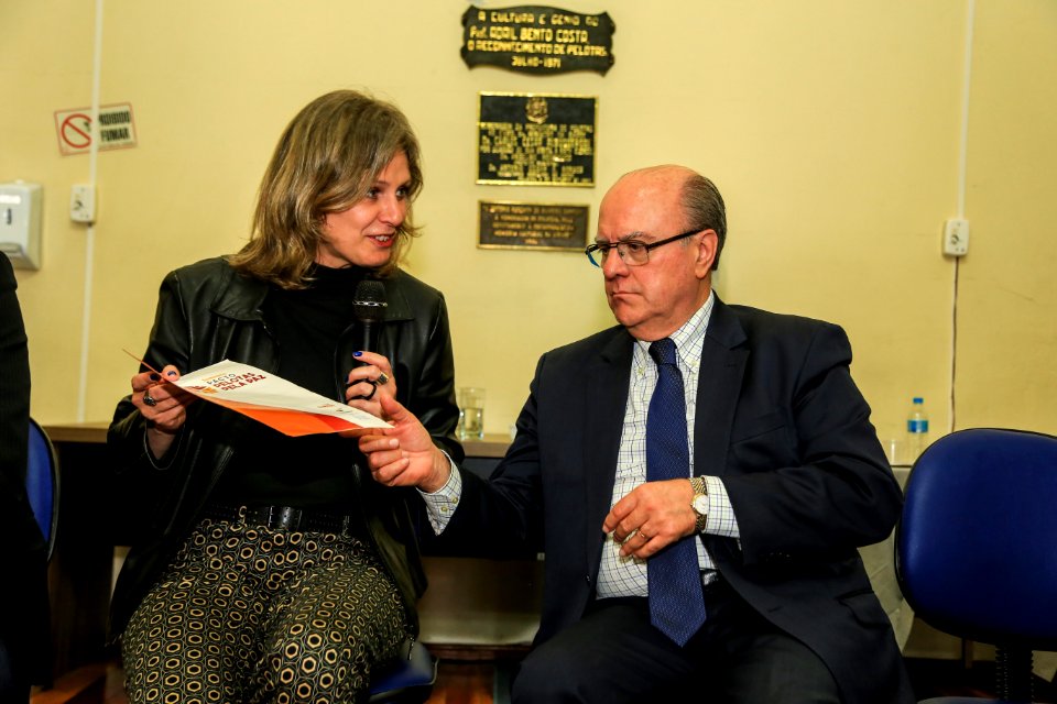 17.11.2017 - Prefeita Paula Mascarenhas na reunião do GGI com secretário de Segurança Pública do Estado, Cezar Schirmer