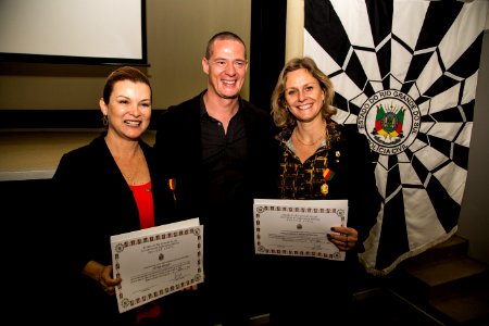 06.12.2018 - Prefeita Paula Mascarenhas recebe a medalha Tiradentes no Palácio da Policia em Porto Alegre - Foto: Gustavo Vara