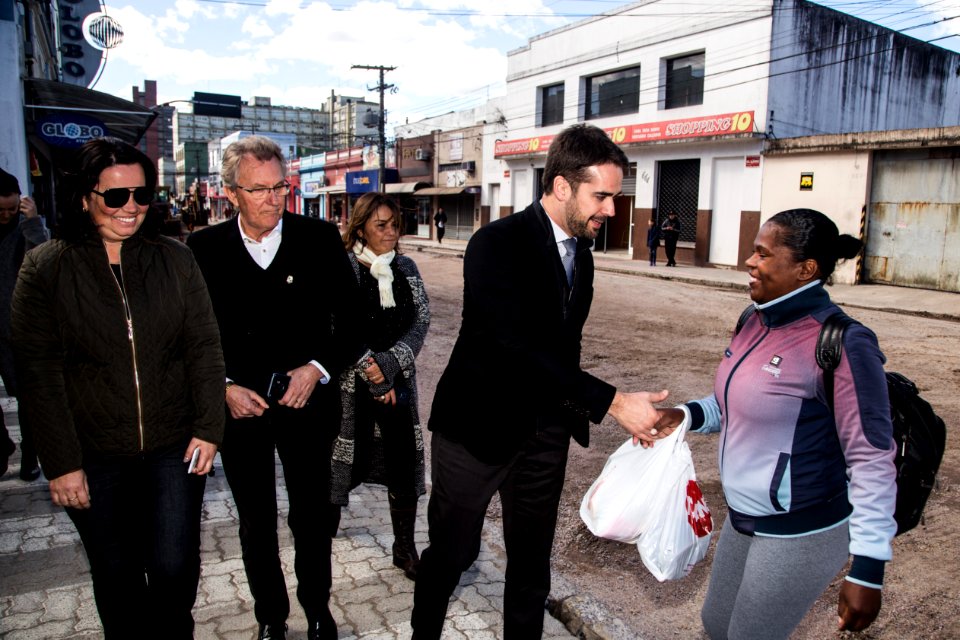 03.08.2019 - Governador Eduardo Leite visita as obras na Rua Marechal Deodoro - Foto: Gustavo Vara