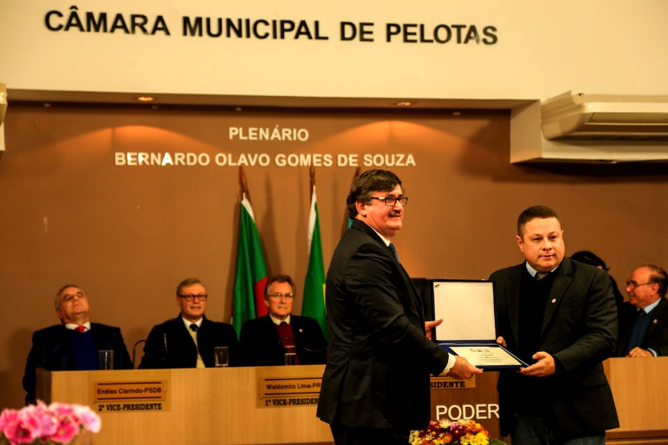 09.07.2018 - Prefeito em exercício Idemar Barz prestigia a Sessão Solene alusiva aos 206 anos da Cidade de Pelotas - Foto: Gustavo Vara