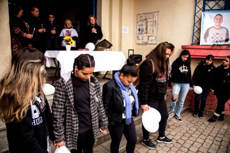 30.06.2018 - Prefeita Paula Mascarenhas participa da Passeata pela Paz em luto e protesto ao assassinato brutal de Thainã Leal, aluno do colégio Assis Brasil - Foto: Gustavo Vara