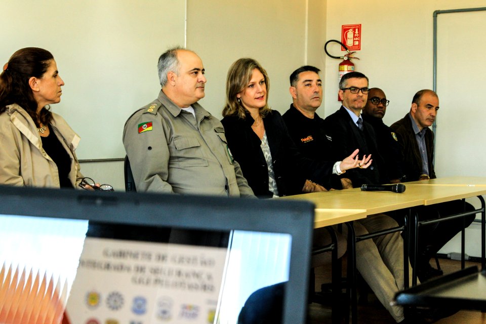 17.05.2018 - Prefeita Paula Mascarenhas em coletiva de imprensa para apresentação dos dados da segurança pública no primeiro quadrimestre de 2018 - Foto: Gustavo Vara