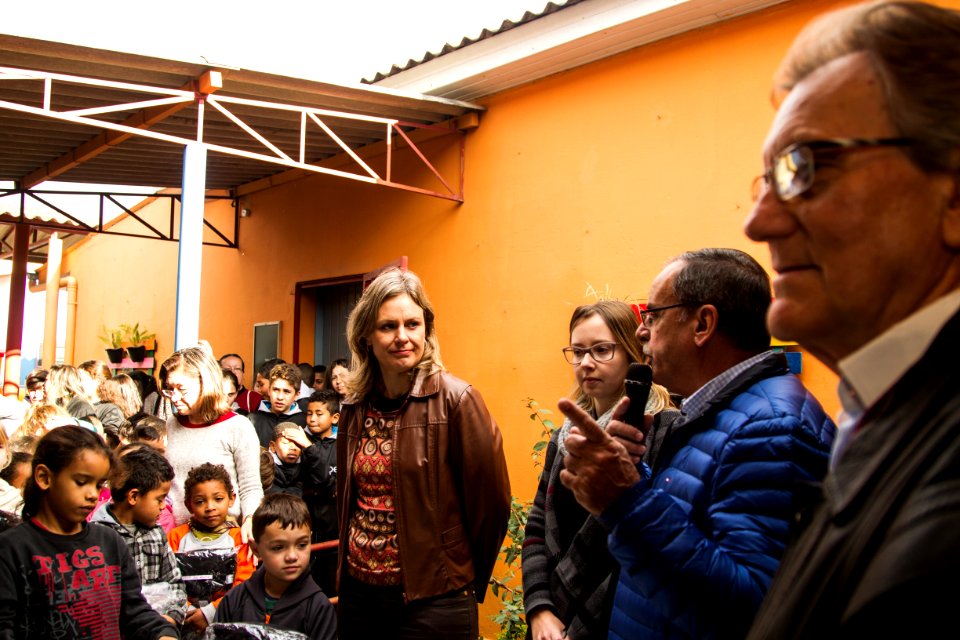 21.06.2018 -  Entrega dos novos uniformes na Escola Joaquim Nabuco e assinatura da ordem de serviço da construção de passarela coberta para EMEF Joaquim Nabuco - Foto: Gustavo Vara