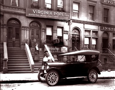 Virginia Pope's Bird Boarding House -- 1916