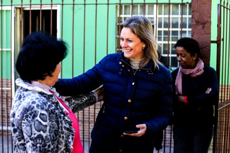 23.05.2018 - Prefeita Paula Mascarenhas e o vice Idemar Barz durante vistoria das obras nas ruas Afonso Pena, Paulo Guilayn e Santo Michelon no Fragata - Foto: Gustavo Vara