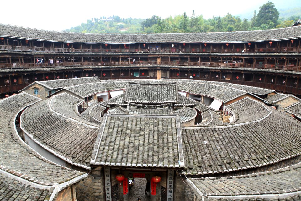Minority houses earth building