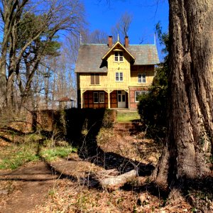"Leftover Cottage" -- built 1862 photo