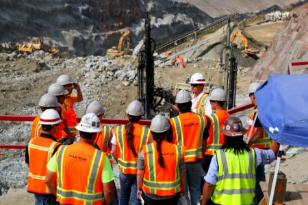 Construction and engineering students visit the Folsom spillway job site photo