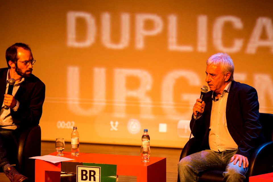 20.04.2018 - Painel: Duplicação BR 116 Urgente - Foto: Gustavo Vara