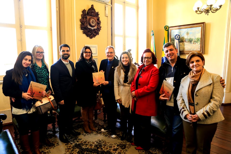 07.06.2018 - Prefeito em exercício Idemar Barz recebe a presidente da Associação Gaúcha de Procons Municipais, Marcia Moro da Rocha - Foto: Gustavo Vara