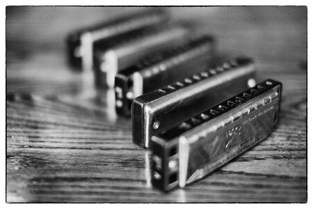 Instrument harmonica mouth